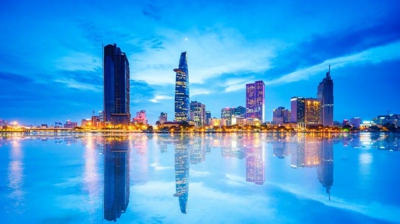 Vietnam et Next.js : timezone compatible Europe, développeurs seniors maîtrisant le framework, coûts réduits. La destination idéale pour votre app en 2026.